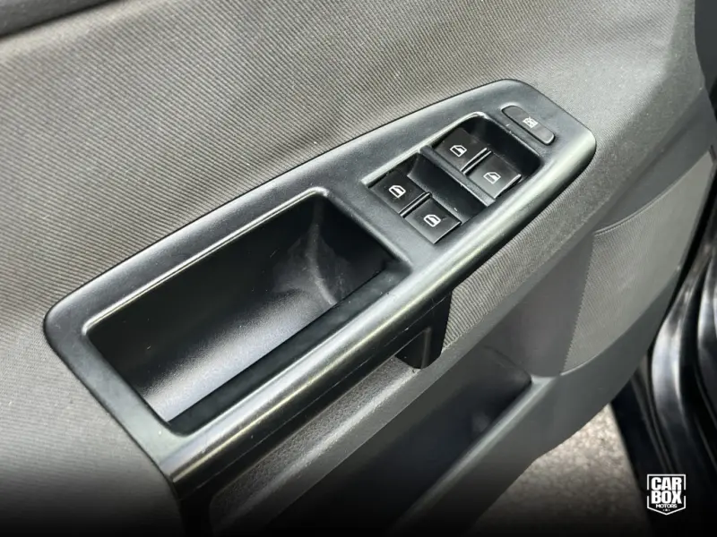Polo Hatch - Foto