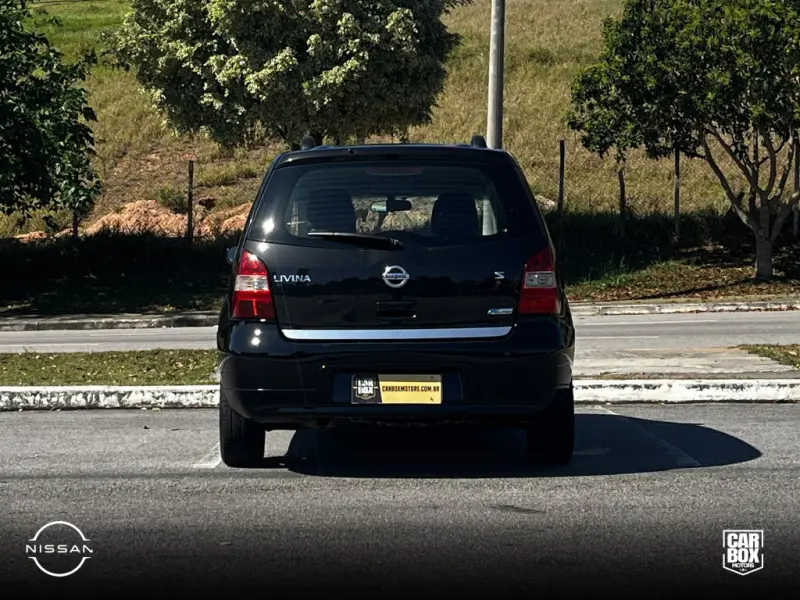 Livina - Foto