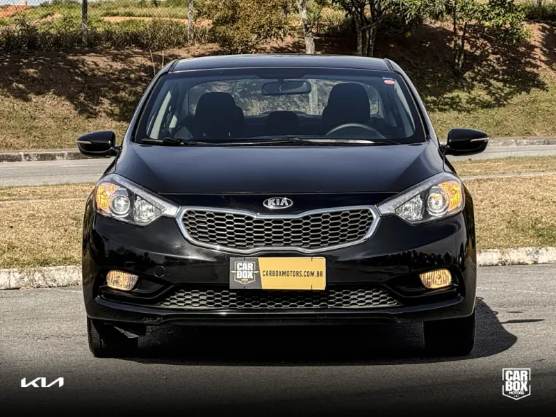 Cerato Sedan - Foto