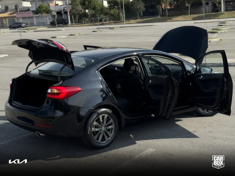 Cerato Sedan - Foto