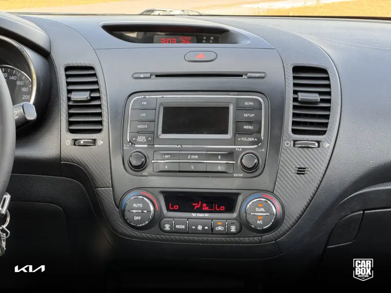 Cerato Sedan - Foto