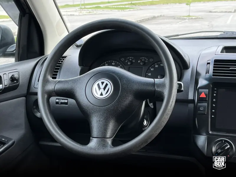 Polo Hatch - Foto