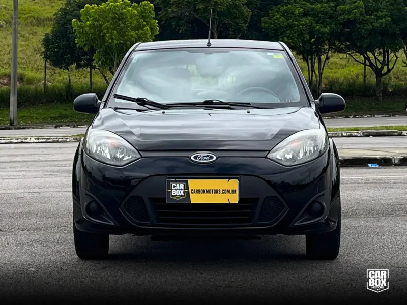Fiesta Hatch - Foto