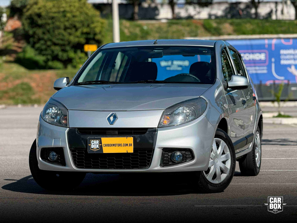Sandero - Foto