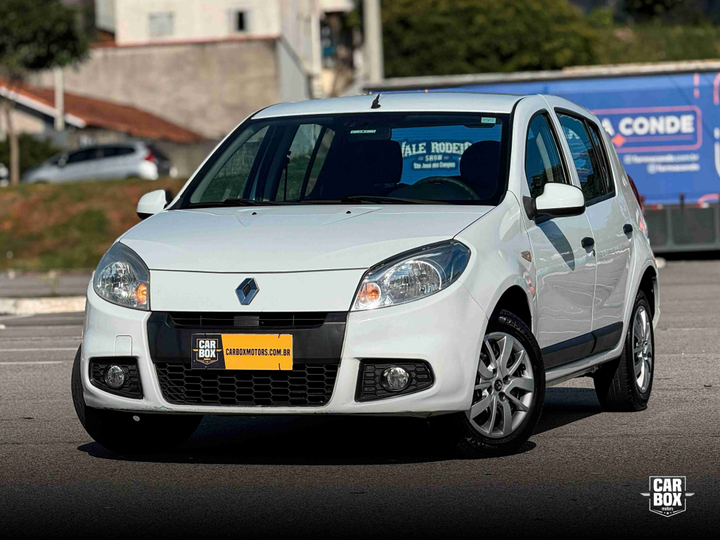 Sandero - Foto