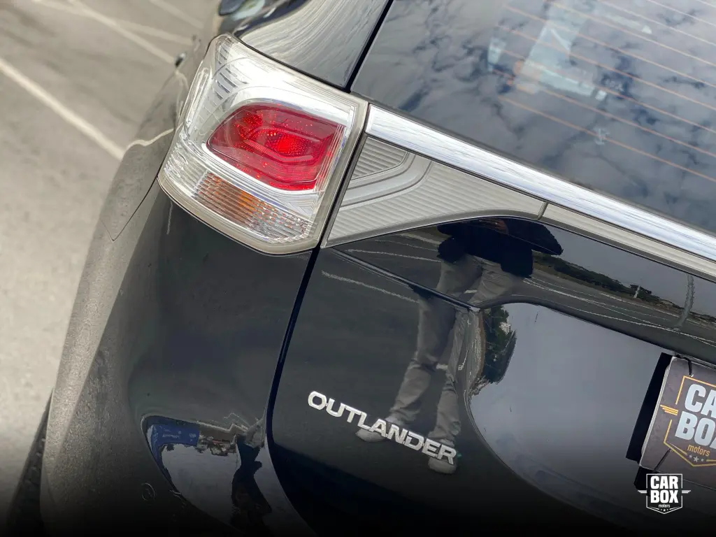 Outlander - Foto