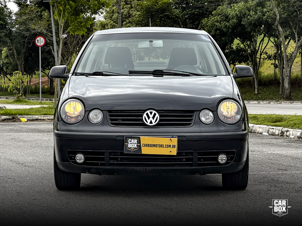 Polo Sedan - Foto