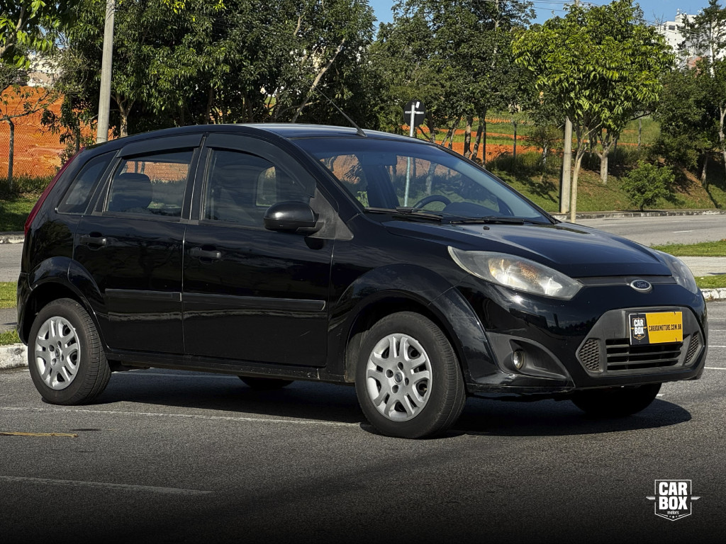 Fiesta Hatch - Foto