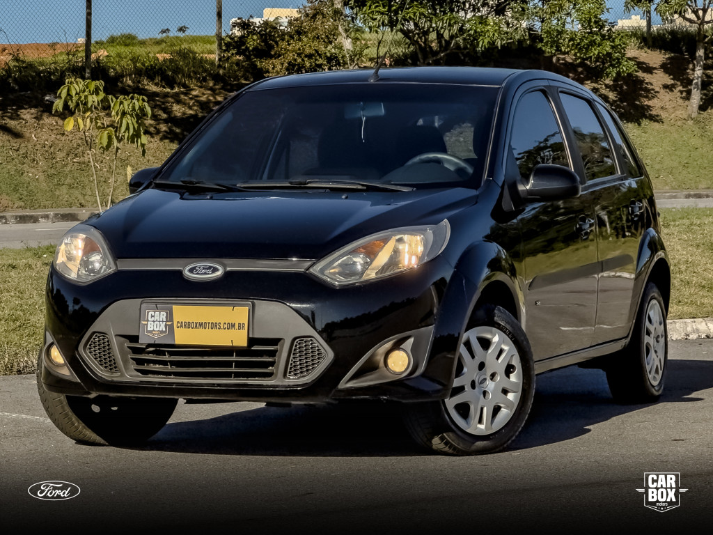 Fiesta Hatch - Foto